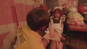 Người phụ nữ trưởng thành nói: Chỉ có tôi mới có thể cưỡng lại được một con cặc dài như vậy