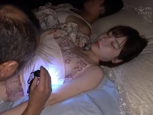"Bản gốc" 172cm chân đẹp tiếp viên hàng không độc long, cuối cùng cũng nuốt tinh! Xác minh trong video!