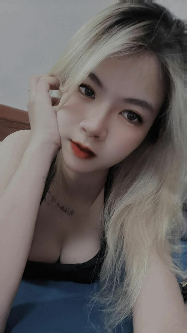 Cô chị gái họ dam dang của tôi